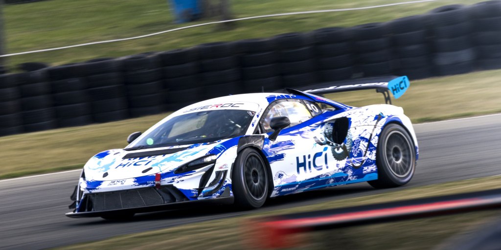 HiCi McLaren #10 at speed at Levels Raceway